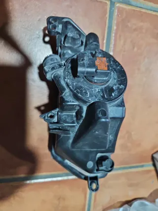 Faro Antiniebla Seat Ibiza/Leon 3 izquierdo