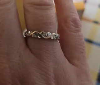 Anillo Oro Blanco con Brillantes