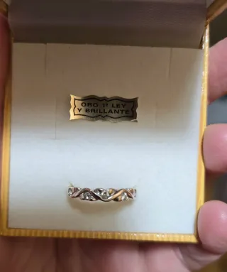 Anillo Oro Blanco con Brillantes