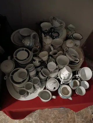 Lote vajilla completa porcelana azul y blanco