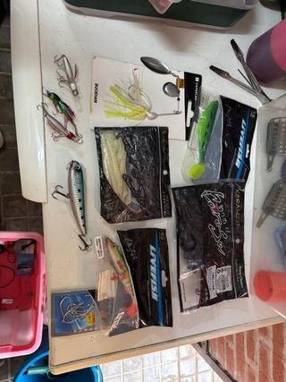 Lote señuelos pesca depredador