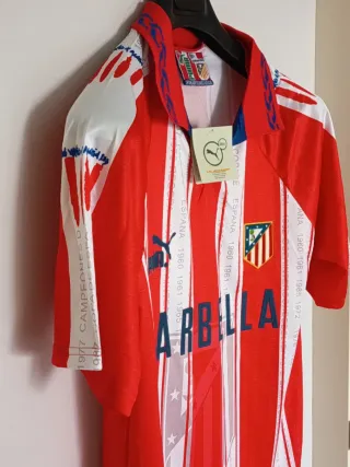 Camiseta At.Madrid retro. Simeone 14. Talla M