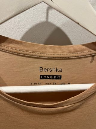 Camiseta Bershka Oversize Beige Talla M