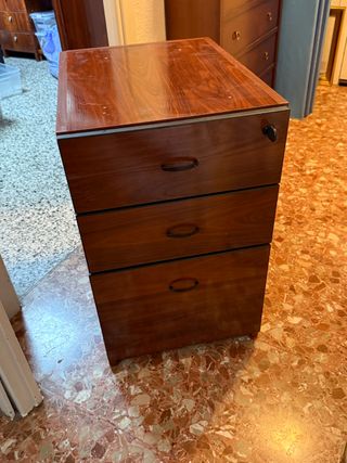 Mesa de oficina 120x80 con cajonera