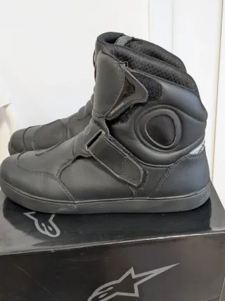 Botas de Moto Negras, marca alpinestar