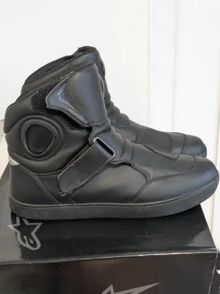 Botas de Moto Negras, marca alpinestar