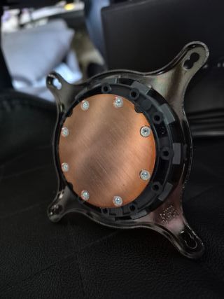 AIO Asus ROG Ryuo 120 Liquid CPU Cooler w/ screen