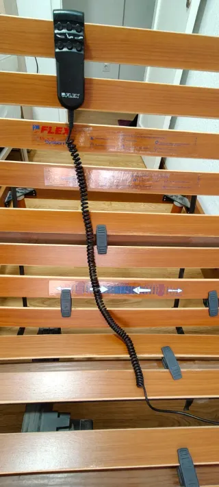 Cama Articulada Flex Madera y Plástico