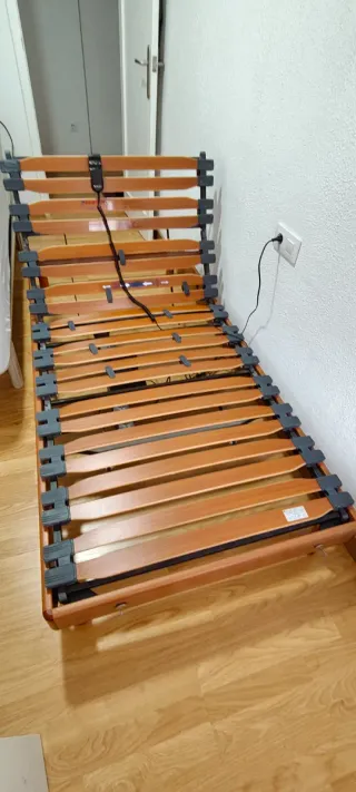 Cama Articulada Flex Madera y Plástico