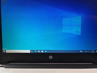 Portátil HP 4GB RAM 100GB