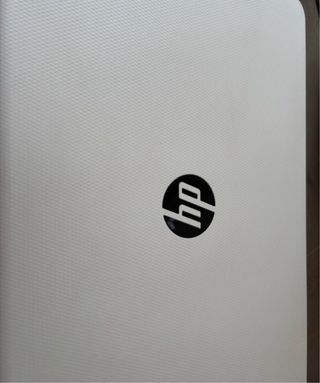 Portátil HP 4GB RAM 100GB