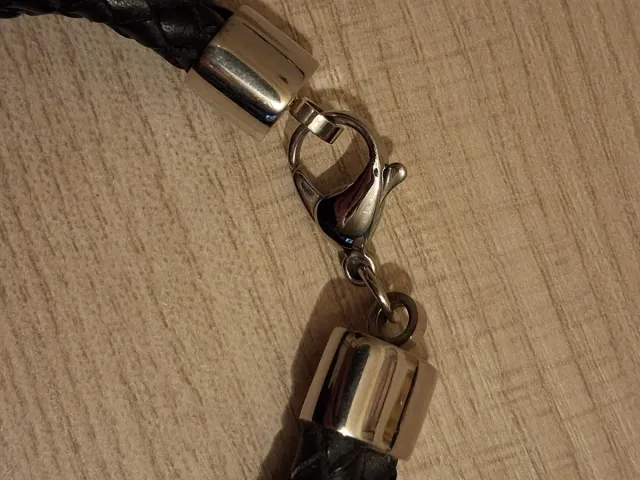 Pulsera cuero trenzado hombre.