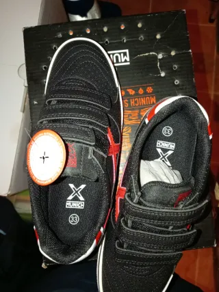 Zapatillas Munich Talla 33