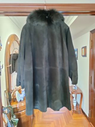 Abrigo ante negro mujer