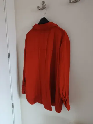 Blusa satinada terracota