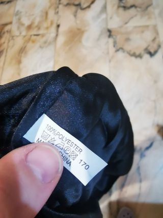 Capa larga negra con capucha 170cm