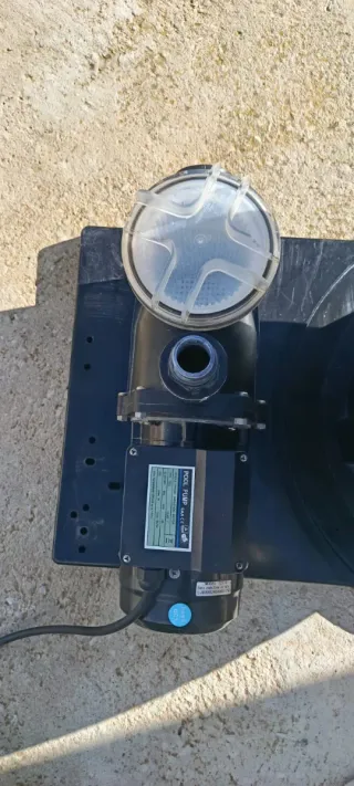 Depuradora piscina buen estado