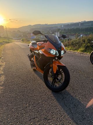 Yamaha TZR 50 2007 Naranja