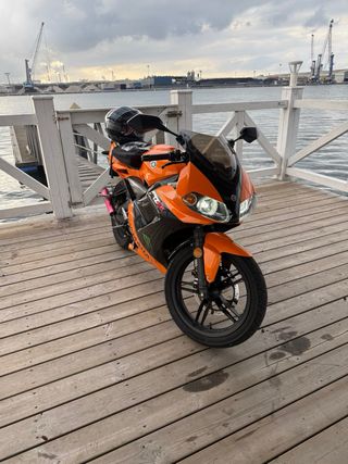 Yamaha TZR 50 2007 Naranja