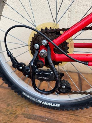 Bicicleta Btwin Racing Boy 320 Roja