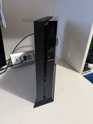 Playstation 4 400GB Nera