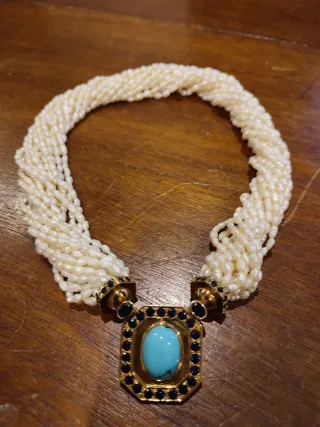 Broche oro y turquesa con zafiros