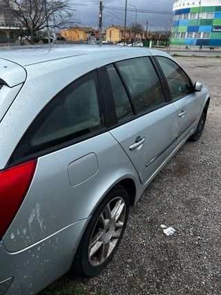 Renault Laguna grand tour 2  2005