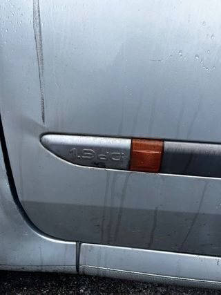 Renault Laguna grand tour 2  2005