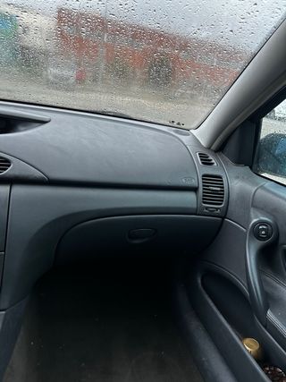 Renault Laguna grand tour 2  2005