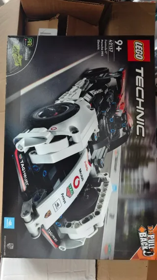 LEGO Technic Porsche 99X Electric 42137