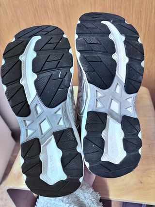 Zapatillas deportivas Kelme plateadas