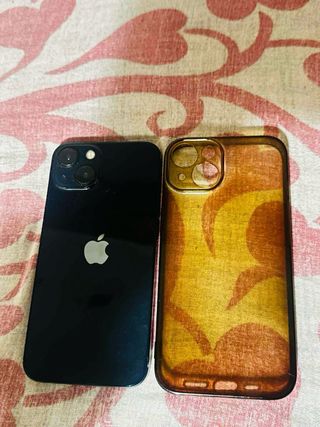 iPhone 13 Negro + Funda Multicolor