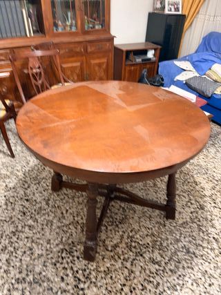 Mesa redonda madera maciza y 4 sillas