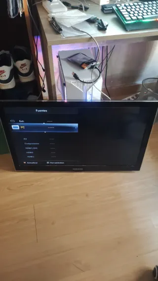 Samsung TV LED 32 UE32C4000