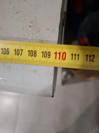 Banco de trabajo metálico