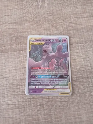 Mewtwo y Mew GX Carta Pokémon
