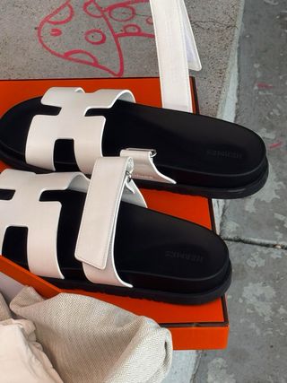 Sandals “HERMES” de cuero blanco - talla “40”