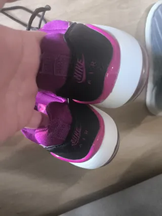 Tenis Nike Air Max Morado y Rosa