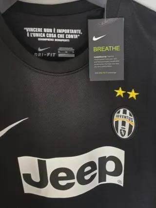 Camiseta Juventus Turín retro.Talla L. Pirlo 21