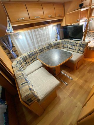 CARAVANA LMC MUSTERLAND 560 MDK; 3 AMBIENTES; AIRE