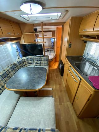 CARAVANA LMC MUSTERLAND 560 MDK; 3 AMBIENTES; AIRE