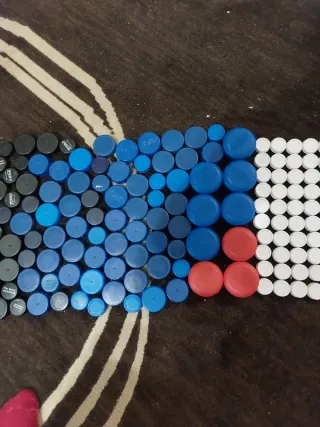 500 Tapones Plástico + 50 Pinchos Construcción