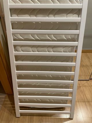 Cuna SUNDVIK blanca 60x120cm + colchón+ chichonera