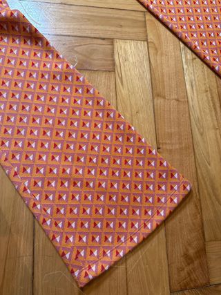 Pantalón Zara estampado naranja talla S