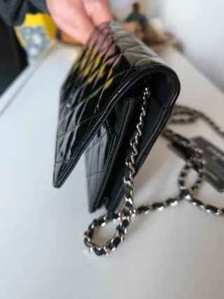 Bolso Chanel Negro Charol Acolchado