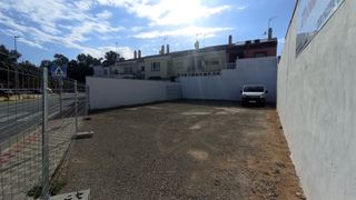 Solar residencial y comercial, La Mulata (Utrera)