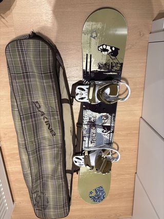 Tabla Snowboard + fijaciones + funda
