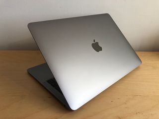 MacBook Air 13 2019 Retina