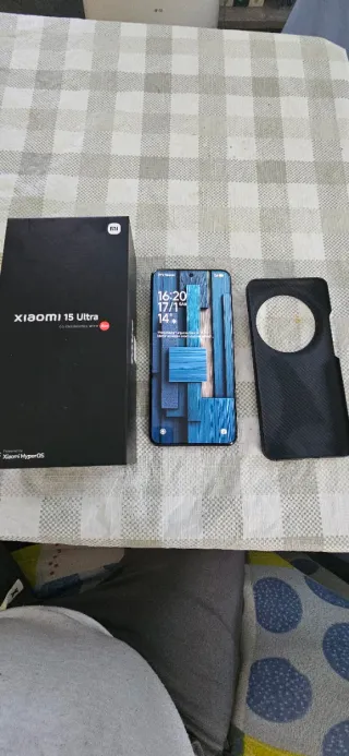 Xiaomi 15 Ultra Negro Y cargador original Xiaomi