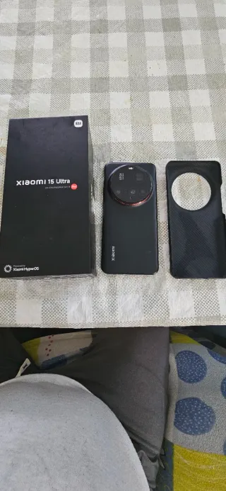 Xiaomi 15 Ultra Negro Y cargador original Xiaomi